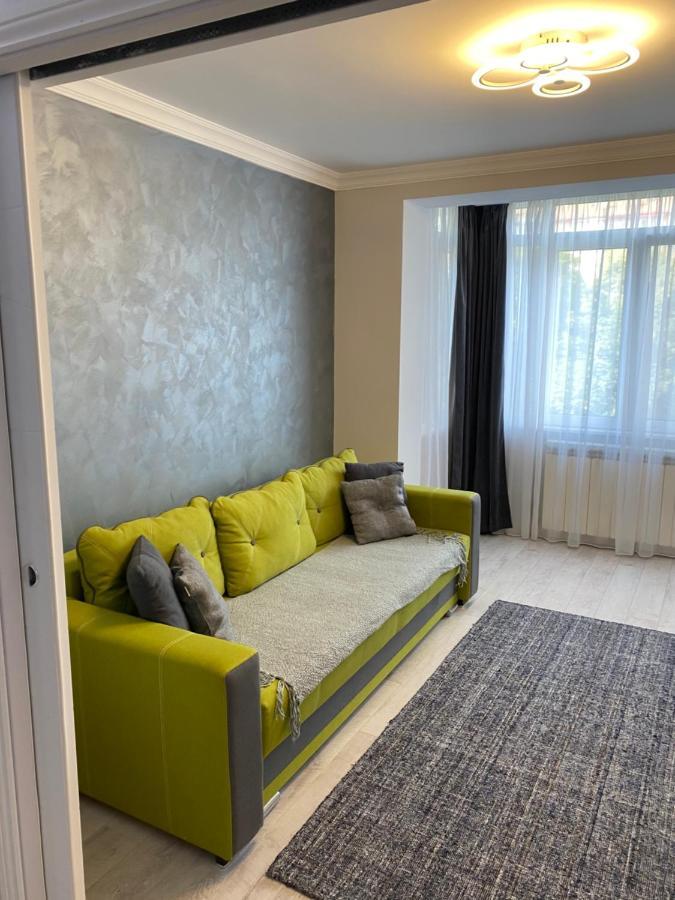 Gabi Apartament Сучава Экстерьер фото
